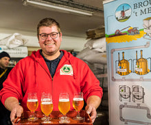 Afbeelding in Gallery-weergave laden, Rondleiding + Bierproeverij 5 bieren + Hapjes (prijs p.p.) - Brouwerij &#39;t Meuleneind