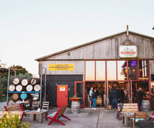 Afbeelding in Gallery-weergave laden, Bierproeverij 'Proefzwaard' 4 bieren (prijs p.p.) - Grutte Pier