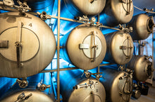 Afbeelding in Gallery-weergave laden, ketels bij stadsbrouwerij de drie ringen